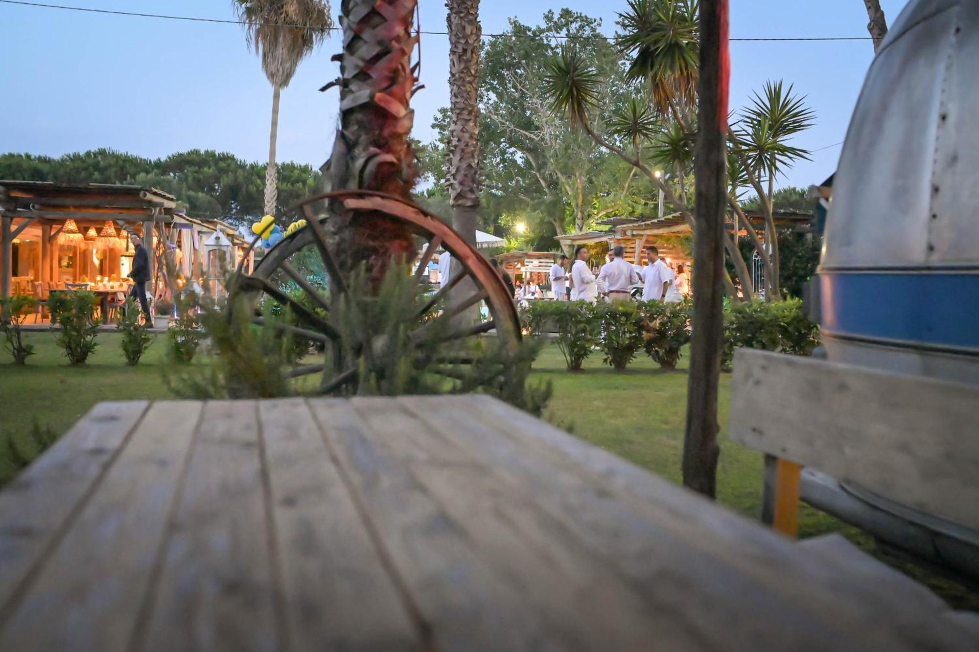 Paradise Ranch Otel Borgo Sabotino Dış mekan fotoğraf